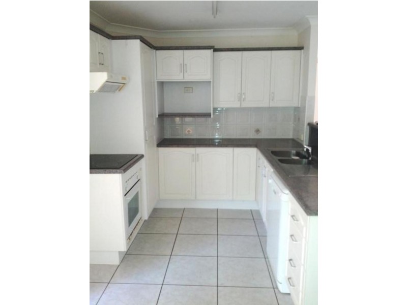 * Martello Drive, Kirwan QLD 4817