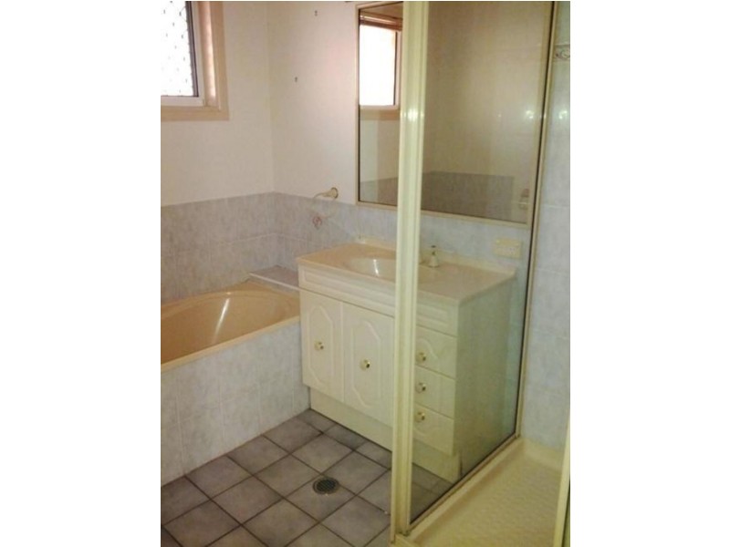 * Martello Drive, Kirwan QLD 4817