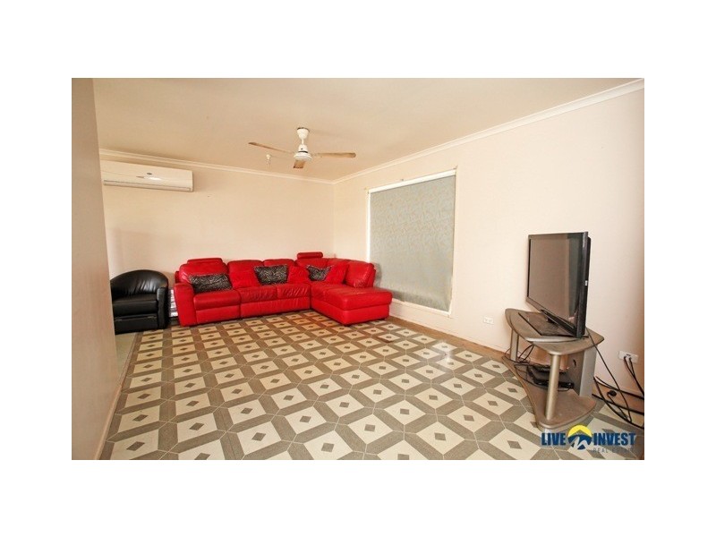 7 Lynette Street, Kelso QLD 4815