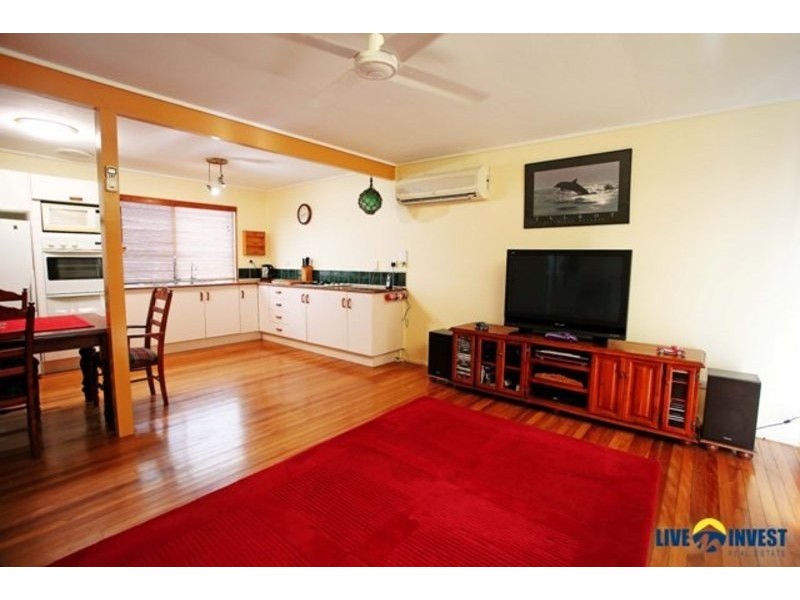 * Mallee Street, Condon QLD 4815