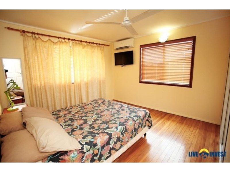 * Mallee Street, Condon QLD 4815