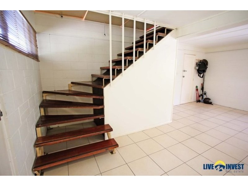 * Mallee Street, Condon QLD 4815