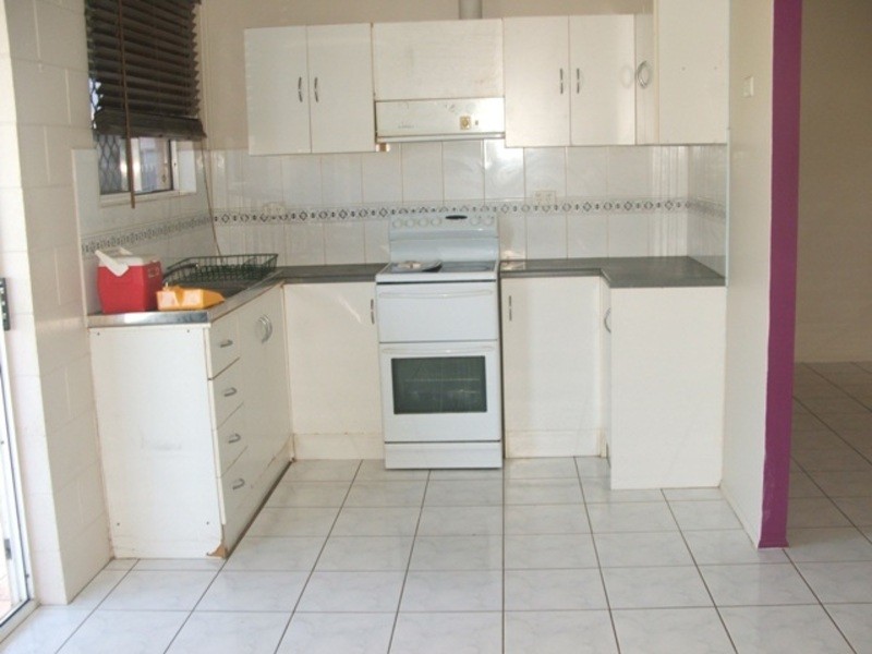 300 Pinnacle Drive, Rasmussen QLD 4815