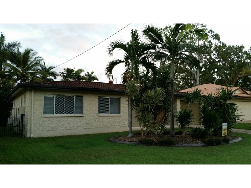 17 Camira Avenue, Cranbrook QLD 4814