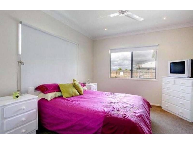 * Twinview Terrace, Idalia QLD 4811