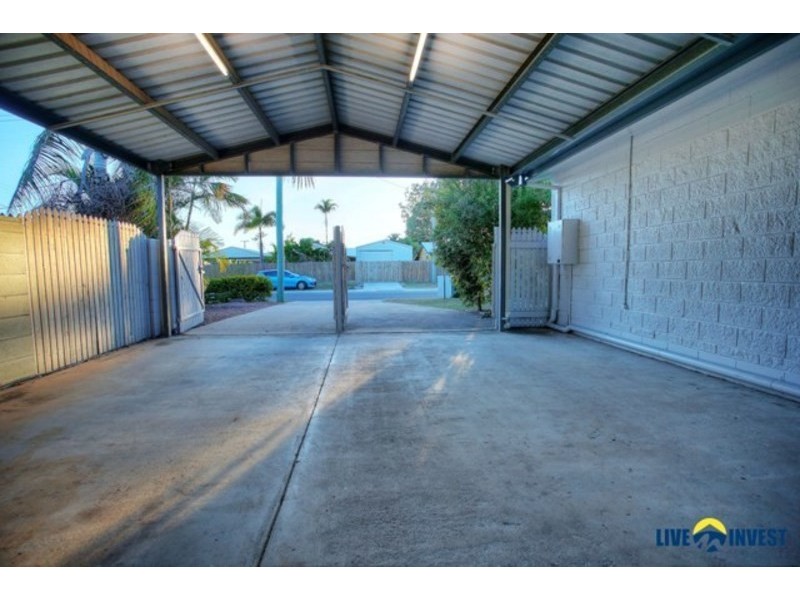32 Leila Avenue, Rasmussen QLD 4815