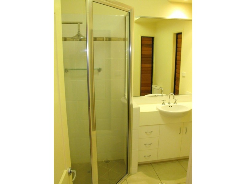 38  Greenview Drive, Mount Louisa QLD 4814