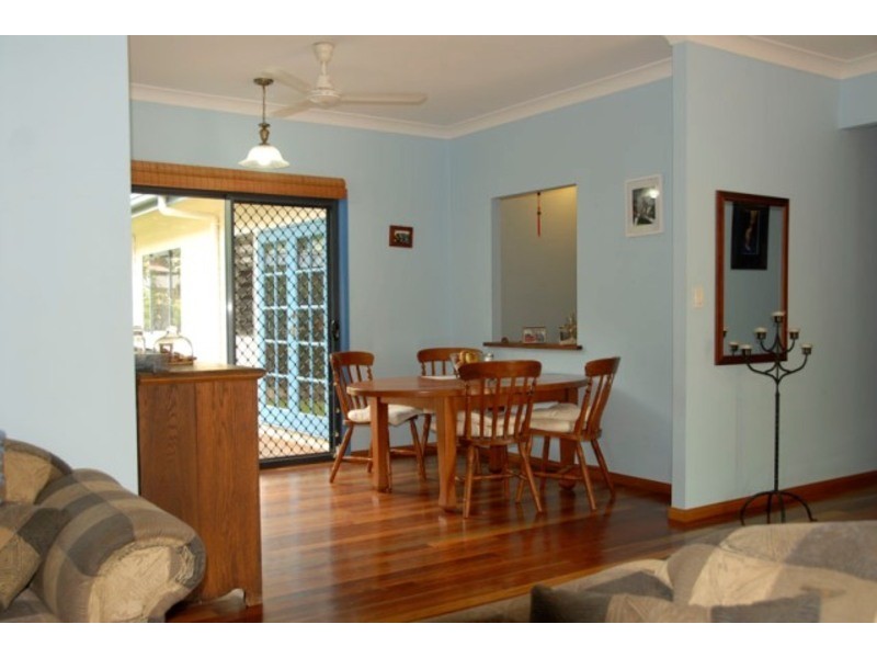 13 Whyte Street, Hermit Park QLD 4812