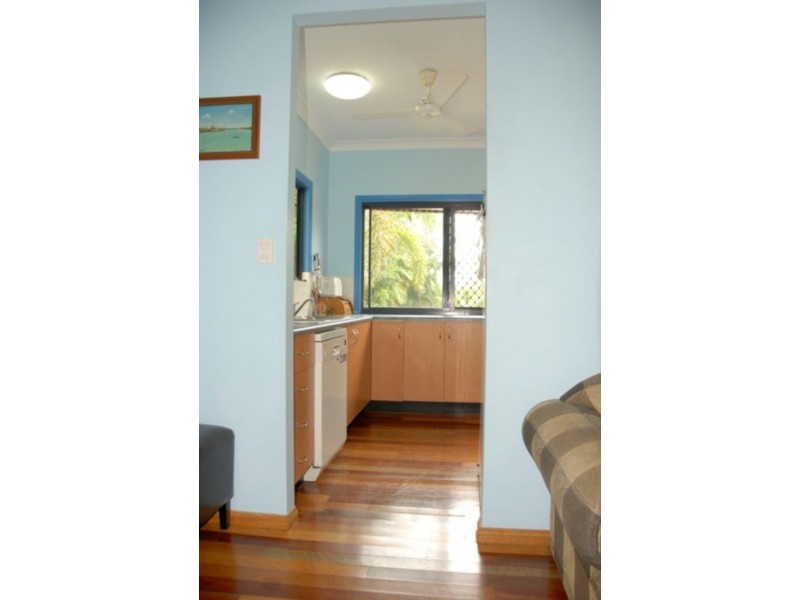 13 Whyte Street, Hermit Park QLD 4812