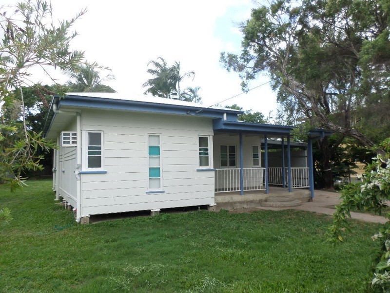 * Garden Street, Mundingburra QLD 4812