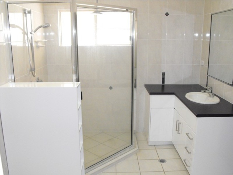 * Antill Creek Road, Oak Valley QLD 4811
