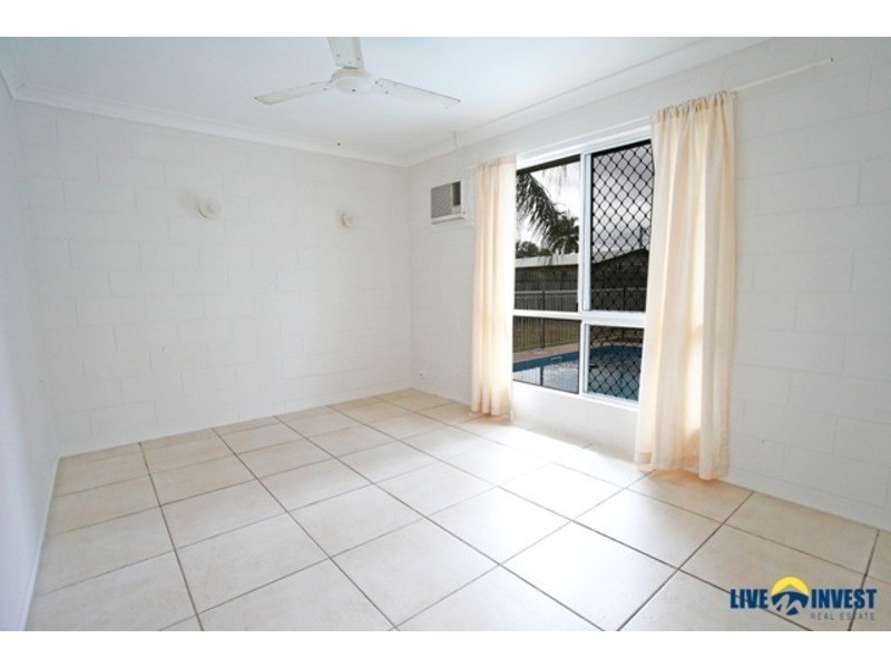 9 Duncan Court, Kelso QLD 4815