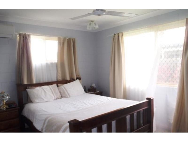 77 Overton Circuit, Kirwan QLD 4817