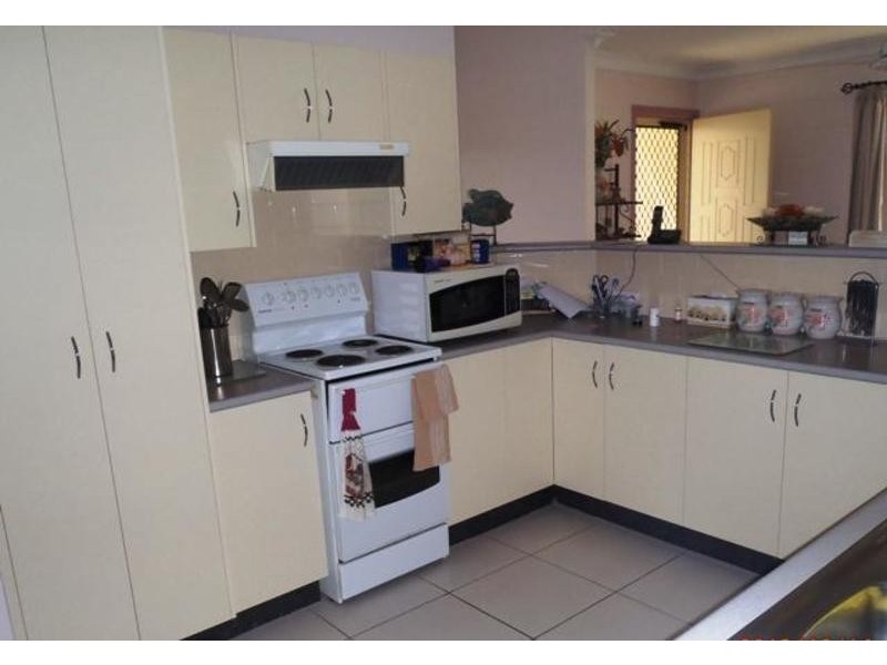 77 Overton Circuit, Kirwan QLD 4817