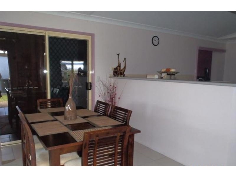 77 Overton Circuit, Kirwan QLD 4817