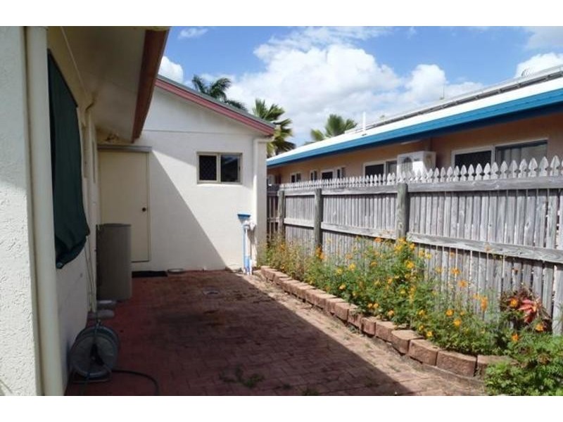 77 Overton Circuit, Kirwan QLD 4817