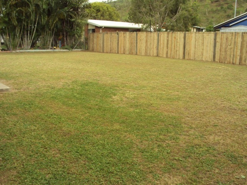 21 Gloucester Cres, Wulguru QLD 4811