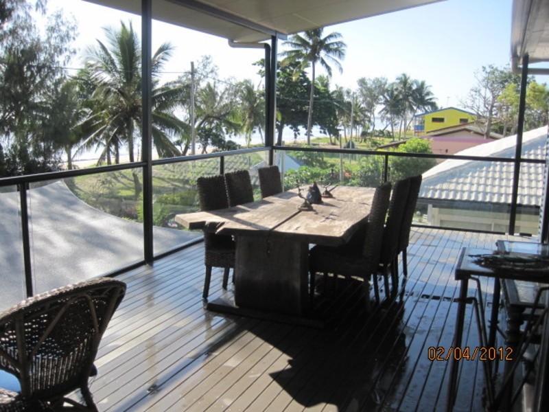 103 Cay Street, Saunders Beach QLD 4818