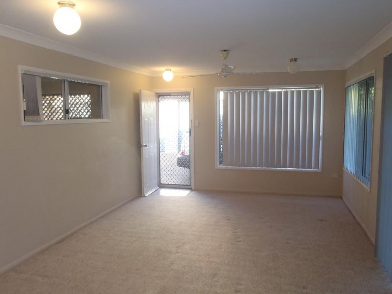 2/93 Hugh Street, West End QLD 4810
