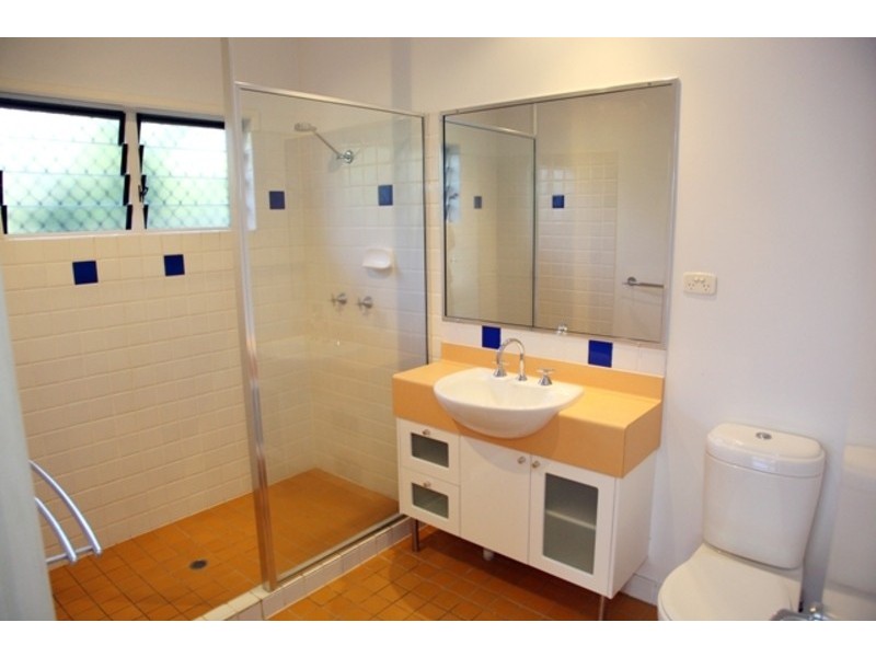 11 St Pauls Court, Mount Louisa QLD 4814