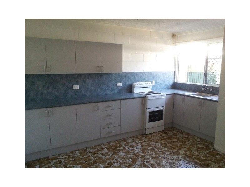 5/174 Harold Street, West End QLD 4810