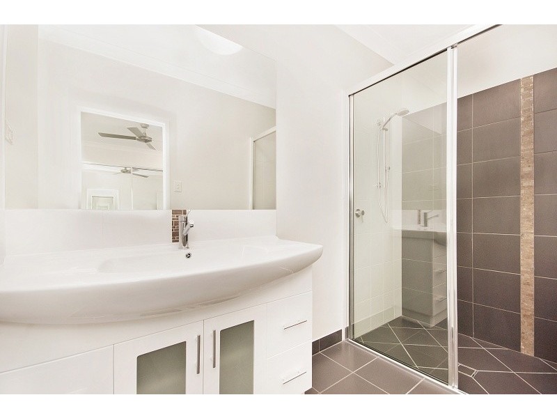 11 Sunning Street, Shaw QLD 4818