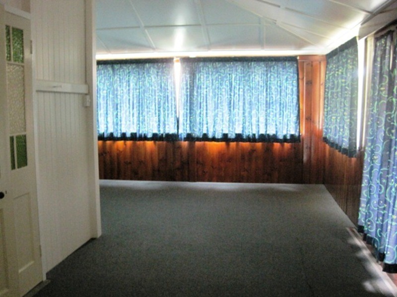 54  Park Street, Pimlico QLD 4812