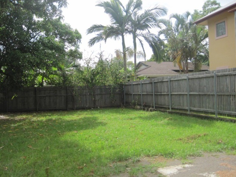 54  Park Street, Pimlico QLD 4812