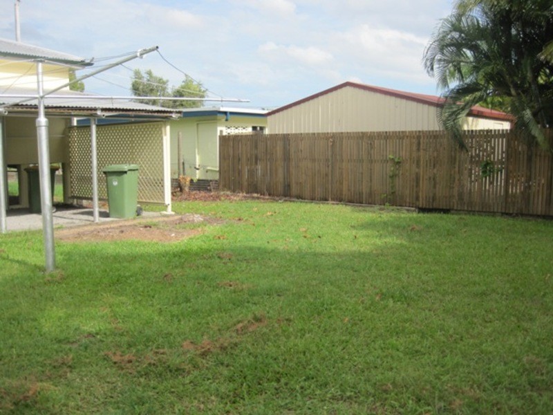 54  Park Street, Pimlico QLD 4812