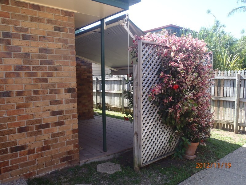 2/50 Latchford Street, Pimlico QLD 4812