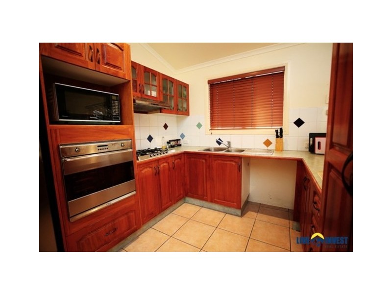 4 Carallia Place, Douglas QLD 4814