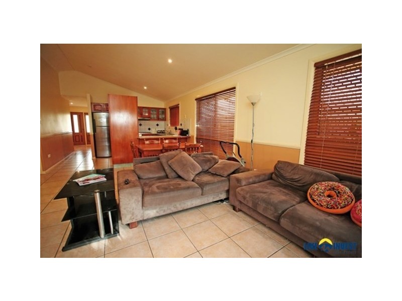 4 Carallia Place, Douglas QLD 4814