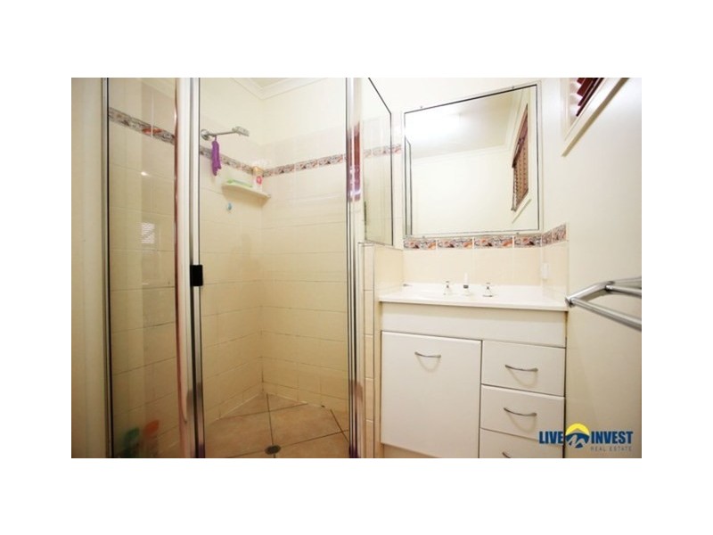 4 Carallia Place, Douglas QLD 4814