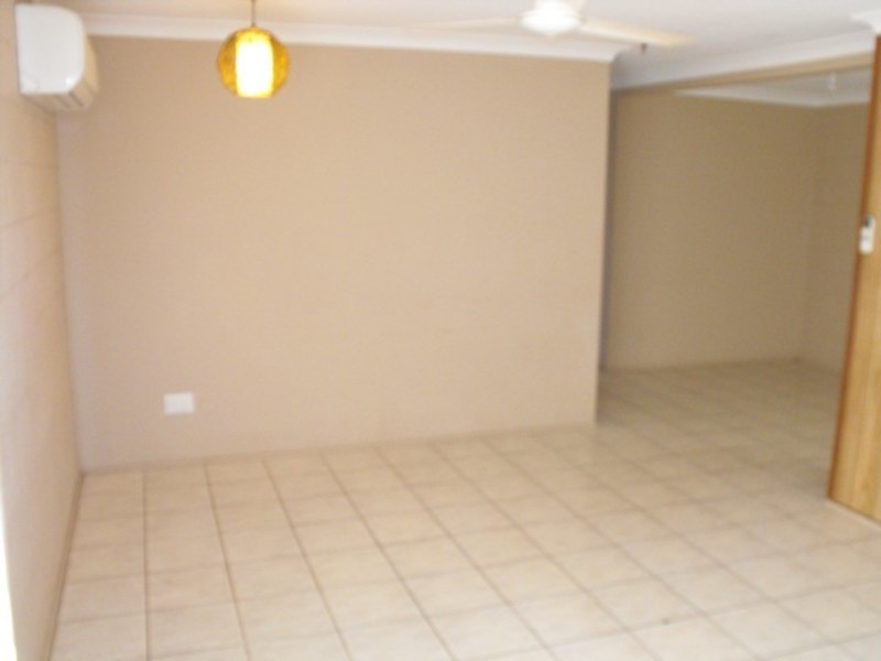 548  Ross River Road, Cranbrook QLD 4814