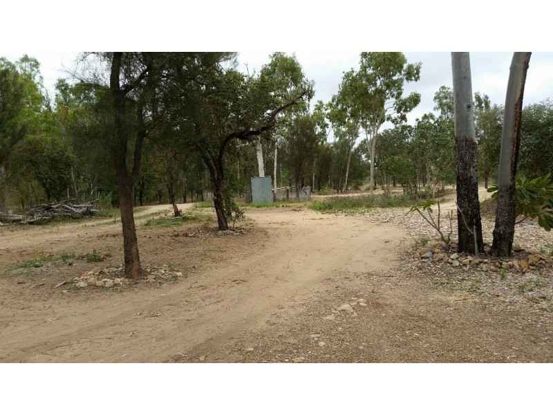 5229 Flinders Highway, Reid River QLD 4816
