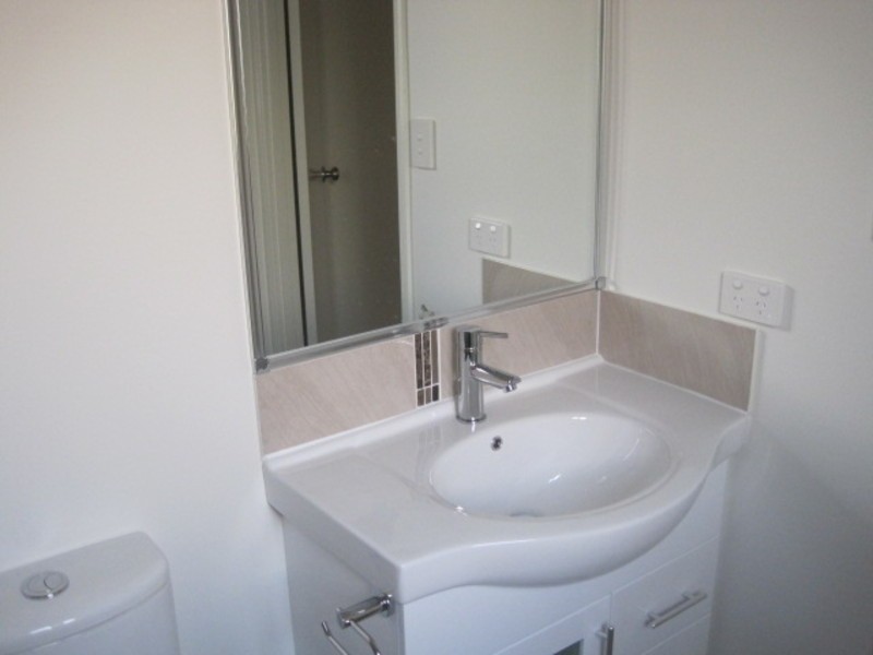 5 Nikao Street (NORTHSHORE), Burdell QLD 4818