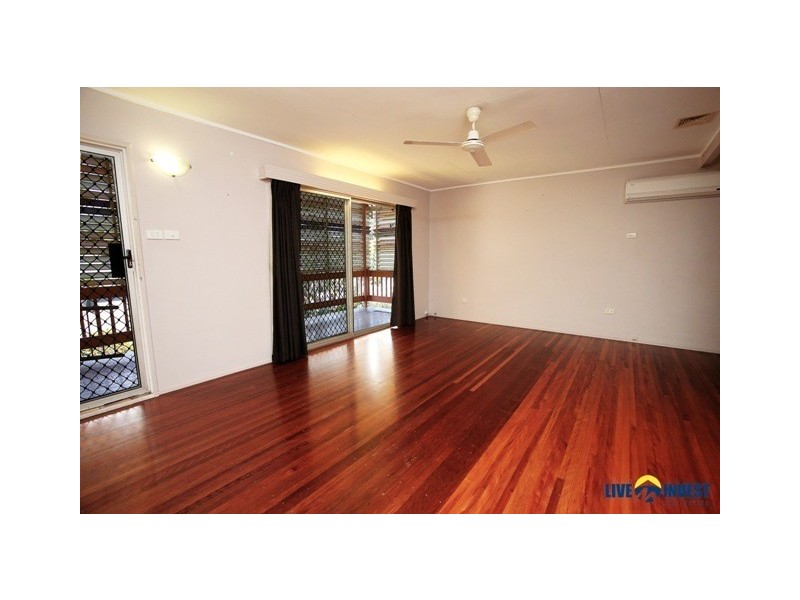 12 Sabadell Street, Kirwan QLD 4817