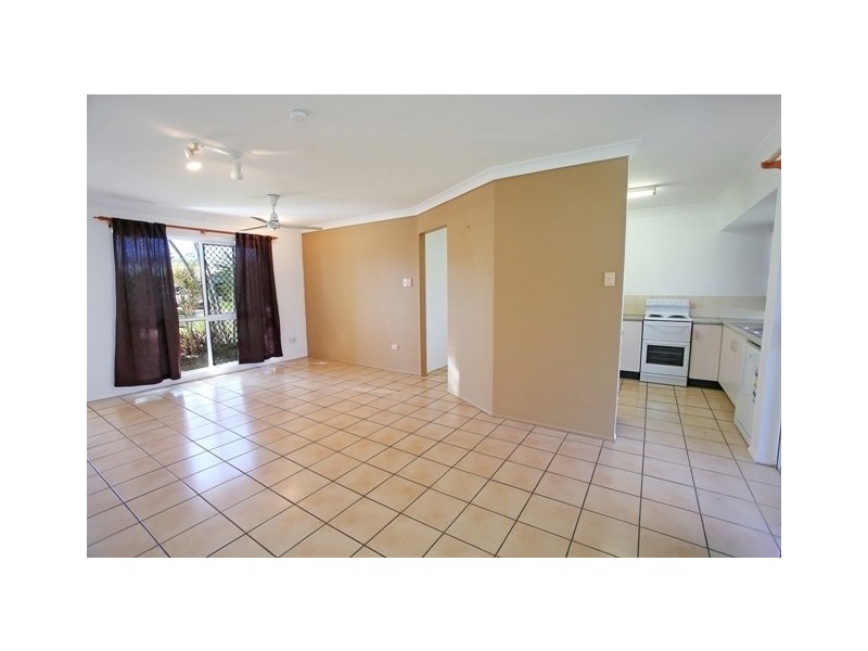 10 Amber Avenue, Rasmussen QLD 4815