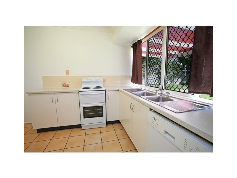 10 Amber Avenue, Rasmussen QLD 4815