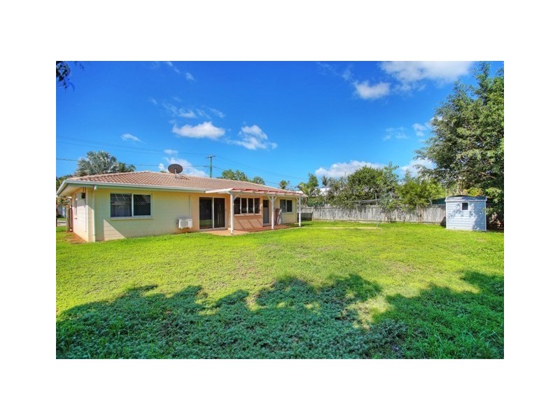 10 Amber Avenue, Rasmussen QLD 4815