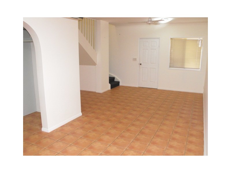 25/1 Burnda Street, Kirwan QLD 4817