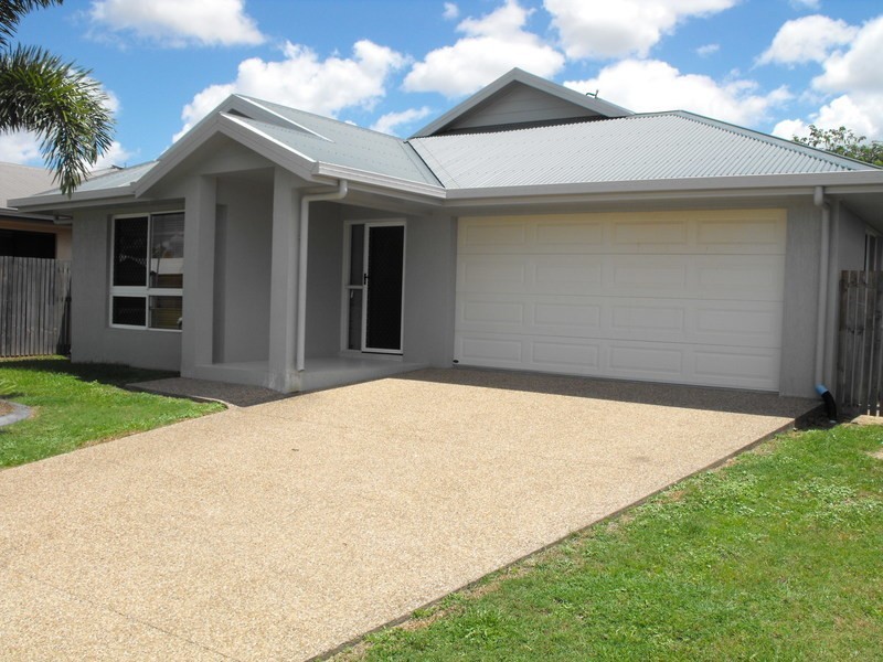 15 Firetail Pocket, Kelso QLD 4815