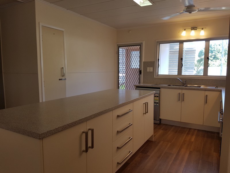 12 Hynch Street, Wulguru QLD 4811