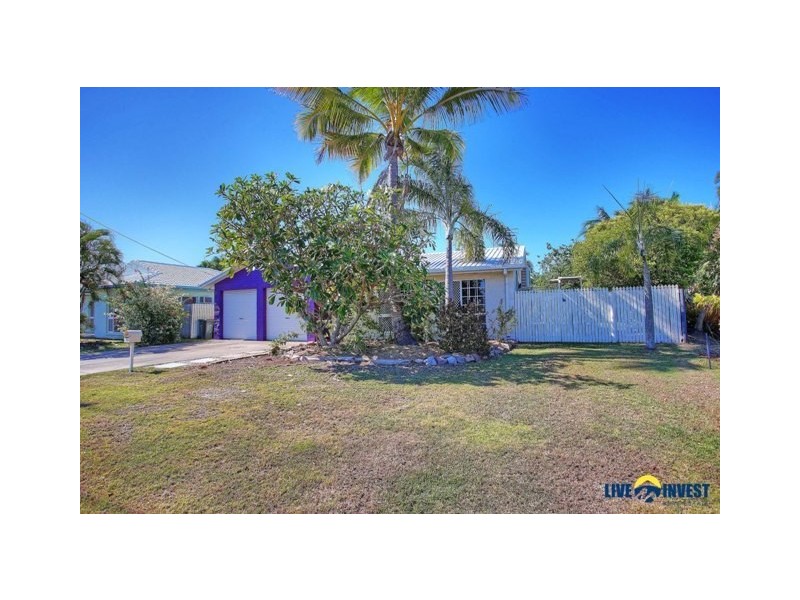 15 Feeney Avenue, Rasmussen QLD 4815