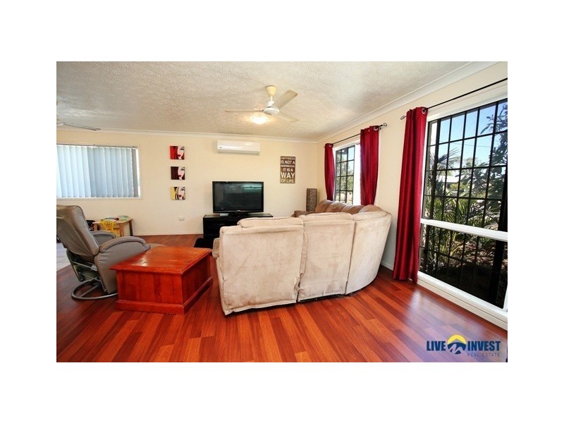 15 Feeney Avenue, Rasmussen QLD 4815