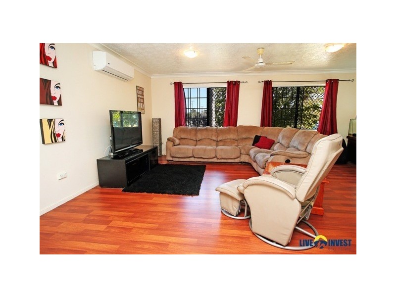 15 Feeney Avenue, Rasmussen QLD 4815