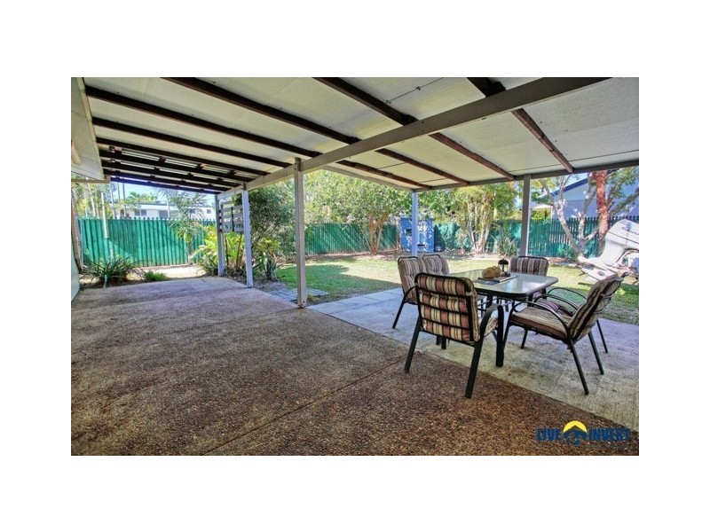 15 Feeney Avenue, Rasmussen QLD 4815