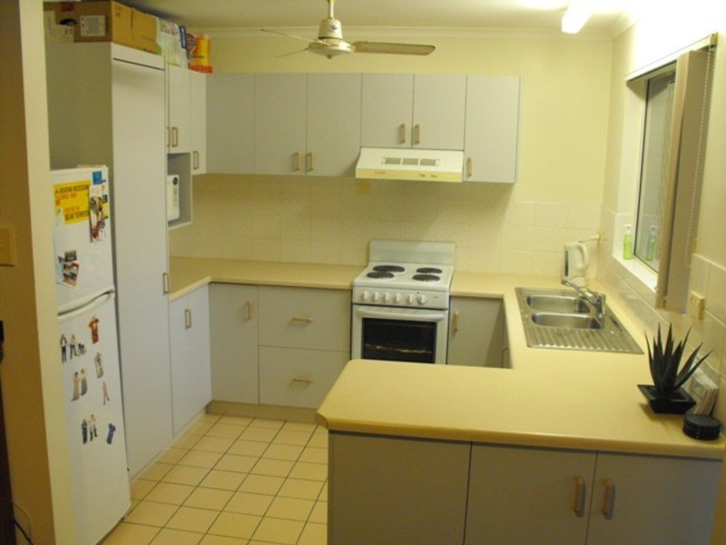 10/6 Benson, Rosslea QLD 4812