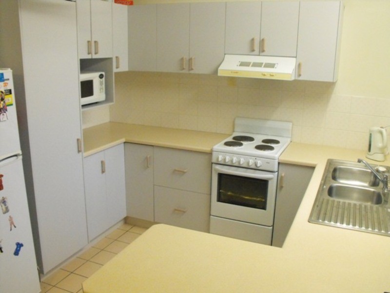 10/6 Benson, Rosslea QLD 4812