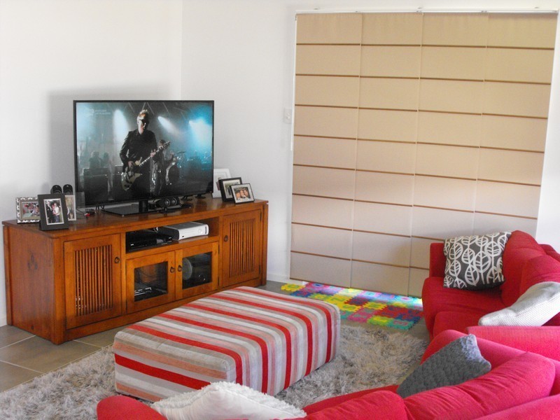 4 Apple Gum Avenue, Mount Low QLD 4818